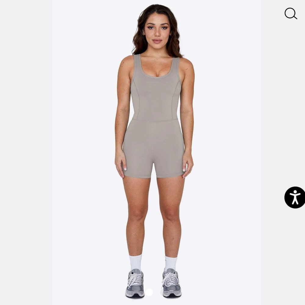 NWT Set active SPORTBODY® SHORTYSUIT - STONE Size Large